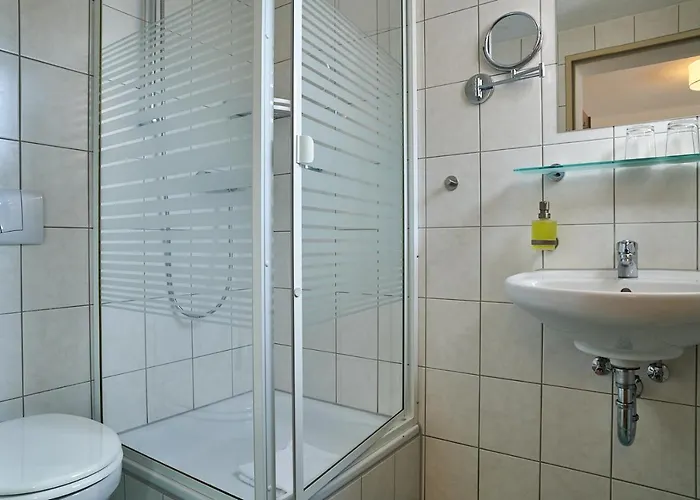 Roemer ホテル ギュンツブルク