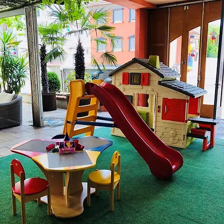 Hotel Roemer 3*