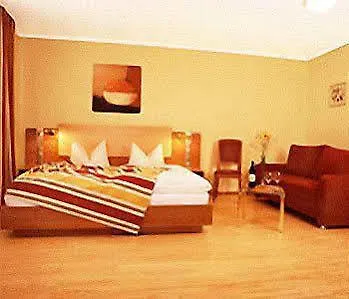 Roemer Hotel 3*